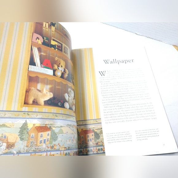 Laura Ashley Decorating With Paper and Paint Guide To Home Decorating Book - Picture 10 of 13
